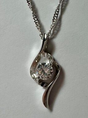 NEW 925 Sterling Silver Cubic Zirconia Heart Swirl Pendant 16" Necklace